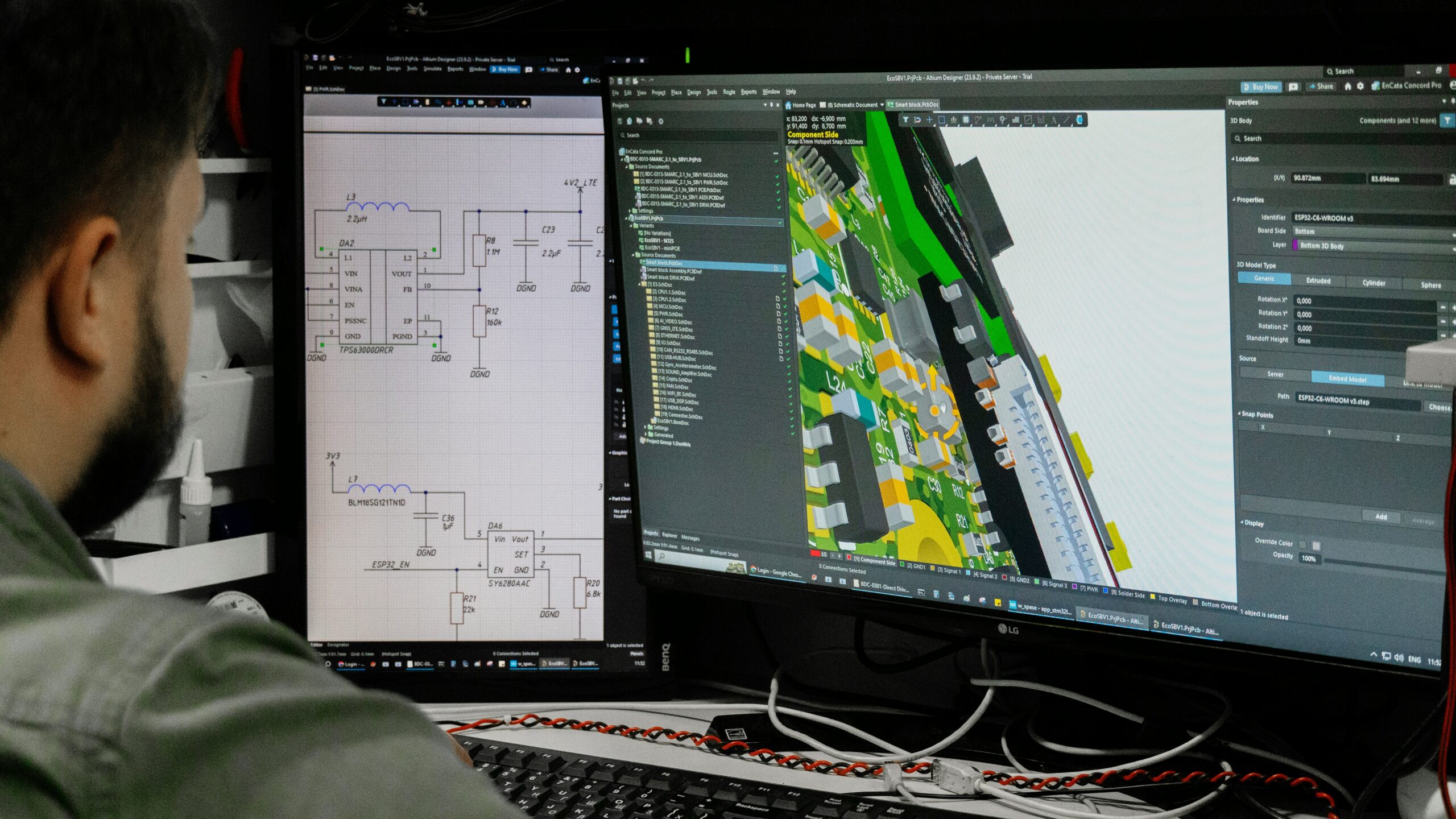 Man in front of a computer using 3D modelling software for architectural design with reliable IT support Perth for engineering consulting.